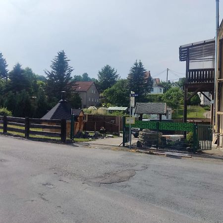 Ferienwohnung 2 Am Hofladen Hellendorf Bad Gottleuba-Berggiesshuebel Екстер'єр фото